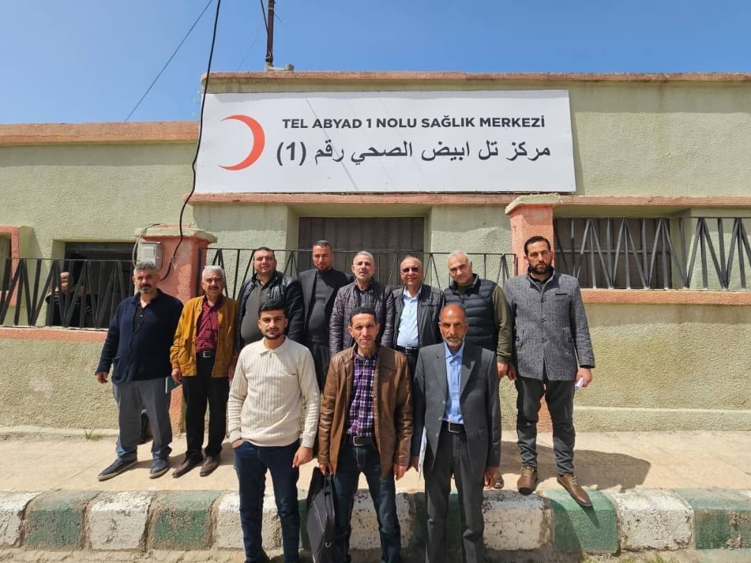 صحة الرقة تتسلّم إدارة المراكز الصحية في تل أبيض بالتنسيق مع الجانب التركي