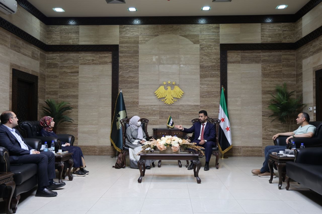 وزير الصحة يبحث مع مركز "الملك عبد الله" ومنظمة "الأمين" تعزيز برنامج زراعة القوقعة في سوريا