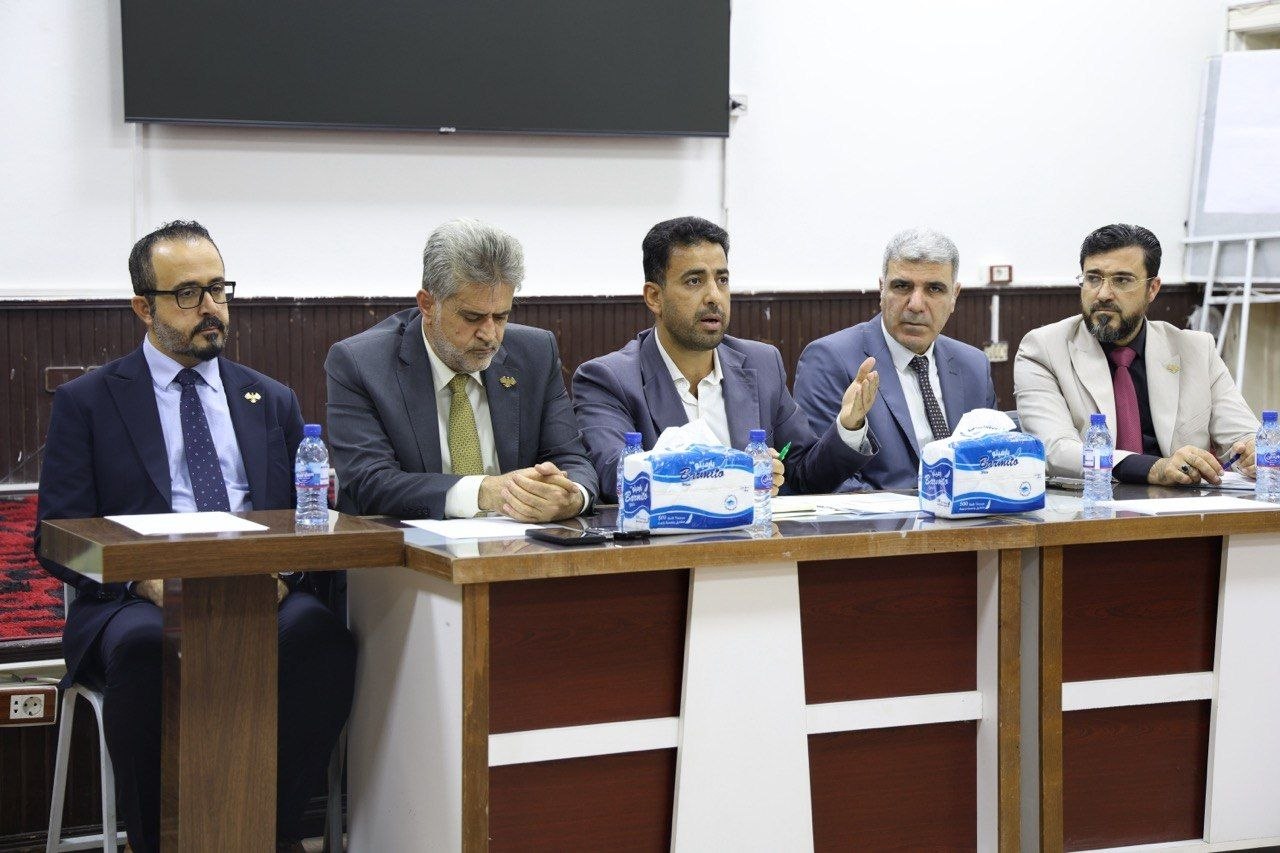 وزير الصحة يبحث احتياجات القطاع الصحي في إدلب ويؤكد تعزيز الرعاية الأولية